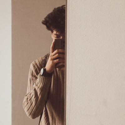 Emaan1185526's profile picture. 