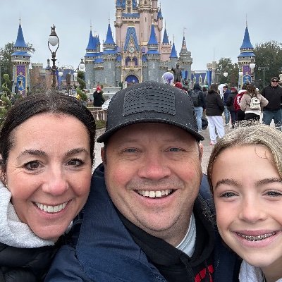 chuckchura's profile picture. 