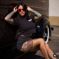 Abigale Morrow-Lowman (@ofrosesnbullets) 's Twitter Profile Photo