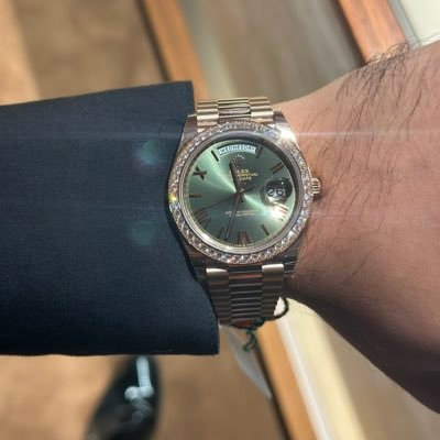 kikas731's profile picture. 有事儿私信。