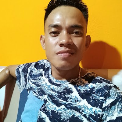 NesllyMichael's profile picture. 