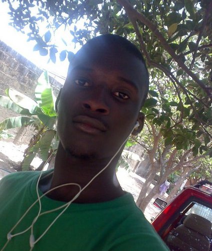 kalijno1's profile picture. hello, my name is Alpha Omar Jallow as i have indicated it above, am from the Gambia born in a town called serrekunda, but currently residing in sanchaba.