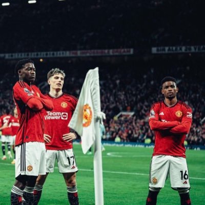 grantsterling13's profile picture. Pitt, ManU, Grizzlies, Dame, 76ers fan #H2P