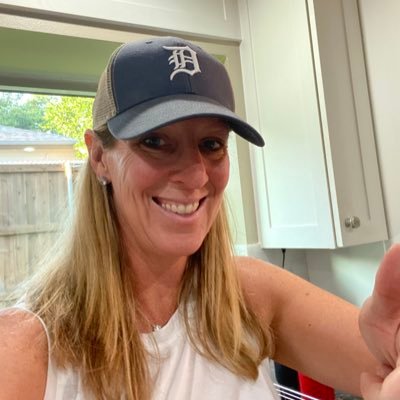 KimberlyMelson1's profile picture. 