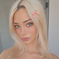 Stella (@bunnydollstella) 's Twitter Profile