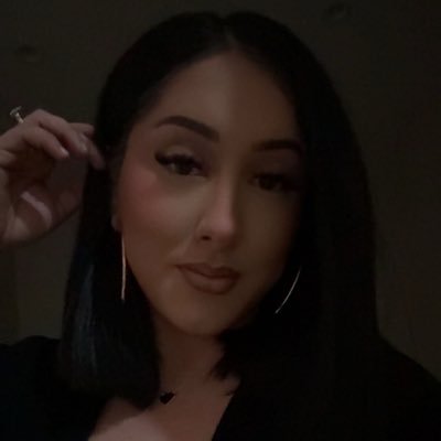 MariPieeee's profile picture. 