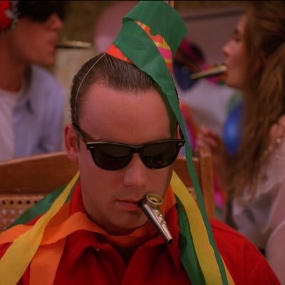deepleftdriveby's profile picture. Thoughts, feelings, opinions, musings, wisdom, gambling advice, divorce consultation…. all posted here for your enjoyment. #ringthebell huge #twinpeaks fan