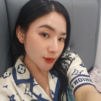 From Thailand , immigrated to Florida, USA. Travel, Real estate and business investments.🚫Pornographic, forwarding does not mean approval
