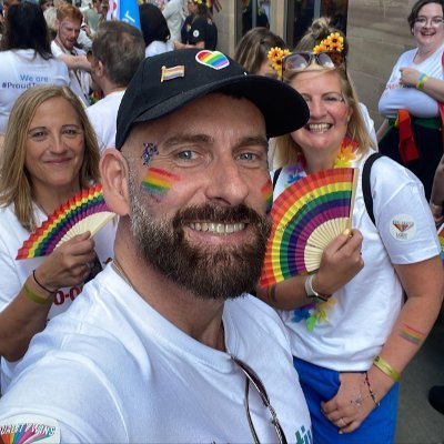 MessiTimal's profile picture. Northern bear and independent thinker. Proud gay conservative and free thinker. I love the nuanced human experience.