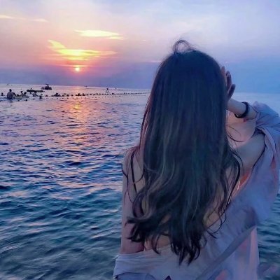 rqxeiio's profile picture. Believe in yourself, and you’re halfway there! 💪✨