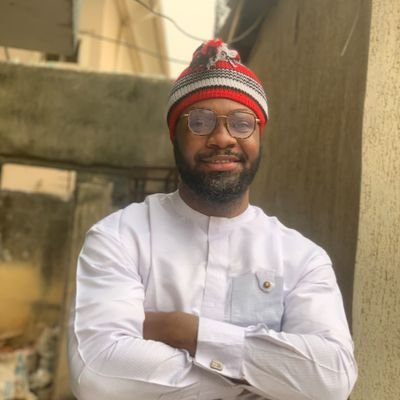 📚 Educator in Math, Physics & Chemistry | Web Dev | Svelte & Python enthusiast | Data Science & AI | Web3 | Poet | Anime Lover | Madridista | Proud Catholic