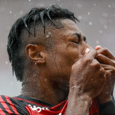 Grandes batalhas só são dadas a grandes guerreiros. 🙅🏾♂️⭐⚫🔴⭐👊🏾