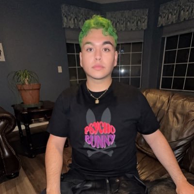 Pans Prince🏳️🌈l CHULO Y CABRÓN #BLM #ACAB #ethereal #Sagittarius #Barbie 💚🍀😈
