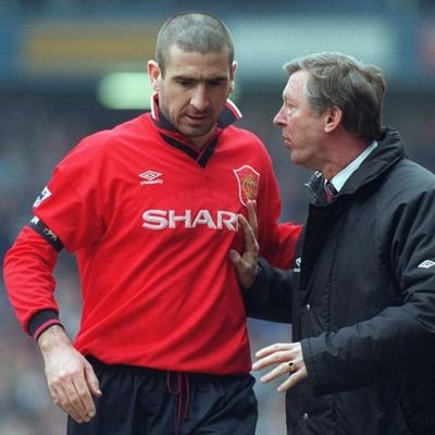 CantonaIsKing10's profile picture. 🏆🏆🏆 Sir Alex is the master of the football universe 🏆🏆🏆

Michael Jordan is the 🐐 for 🏀