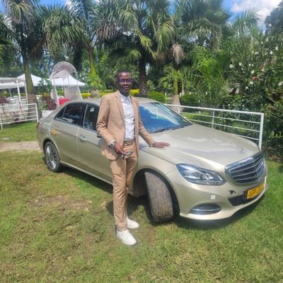 EMutambisi's profile picture. 