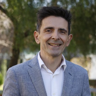 Profesor titular de tecnología electrónica en la UPV | Vicerrector de Innovación y Transferencia | Running | F1