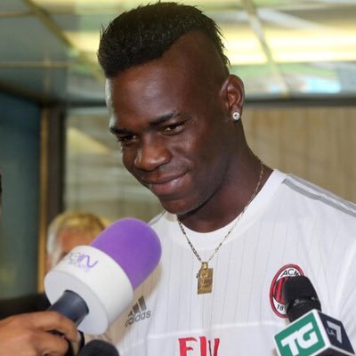 lucabalo9's profile picture. //Proclub player //GT: xBalo I45I// Ruolo: