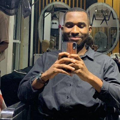 Ayomide. Profile