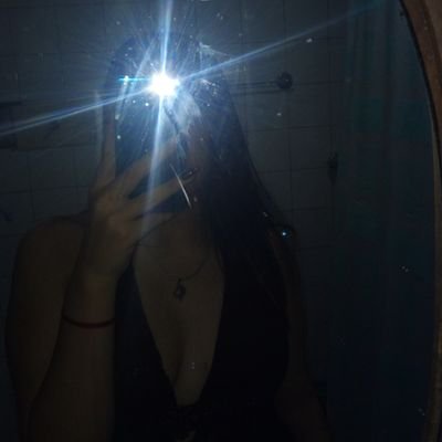 aagusss115's profile picture. I'm just a girl