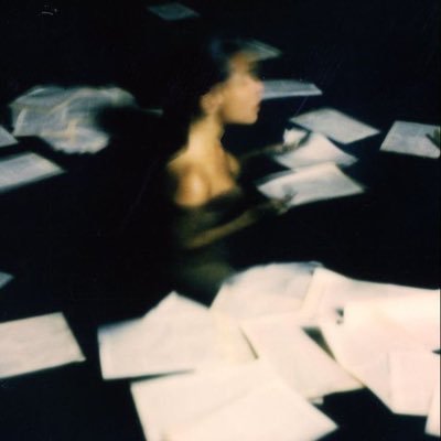 ultraviol4nve's profile picture. i repost things about my favs lol