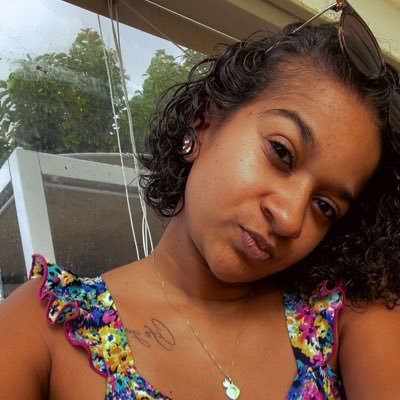 SooooThl's profile picture. Carpe Diiem🕉️. 🇲🇶🇮🇳. 14🤍/ 28🩷