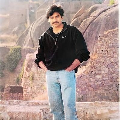As A Man Thinketh So Is He యద్భావ0 తద్బవతి నువ్వు ఎలా ఆలోచిస్తే అలా తయారు అవుతావ్......
@PawanKalyan❤️|| @JanasenaParty🙏🏼