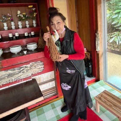 ayakotoguchi's profile picture. 無事に九十歳を迎える事ができました。これからも世界和合、国和合、村和合、家庭和合、ドゥ和合になりますように祈り続けます🙏