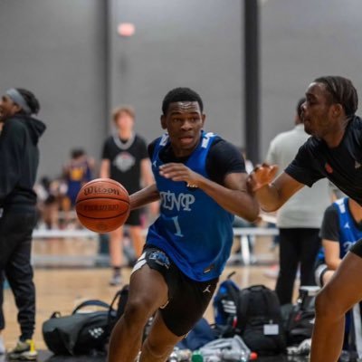 c/o 2026 || 6’3 CG || 6’10 WS || 4.0gpa || Ascend Prep || ifeemordi@gmail.com ||