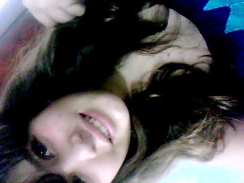 ' agrada alguns ; naturalmente outros vão detestar .. mas eu faço por mim, errado é se eu mudar pra te agradar ♫♪ *