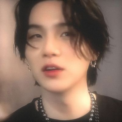 sinto que me tornei adulto mais rápido que todo mundo – Jungkook, My Time