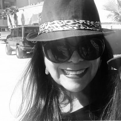 Texas, Latina. Conservative. 🇺🇸 I call out BS when I see it ! Being blocked by the vile Sussex Squad is an honor #Winning #TeamPrinceWilliam 🇬🇧