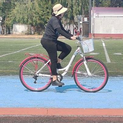 SusiGuillen's profile picture. Mujer, feminista