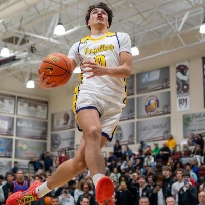6’5, 190LBS, Wing/SF, Puyallup HS and Idaho premier (253)-350-5622