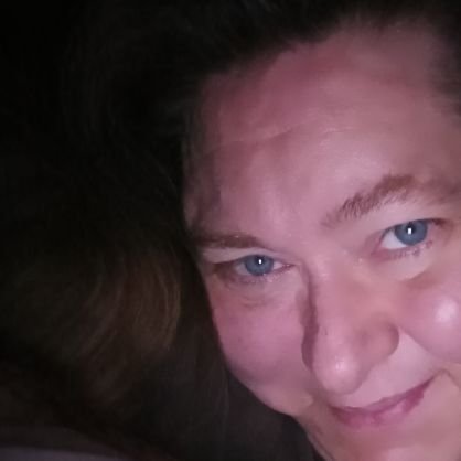 SchmexyO's profile picture. 