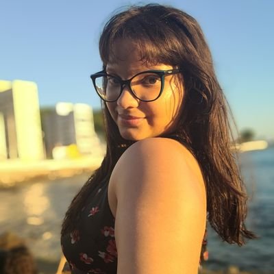 FullMoonAglow's profile picture. ⇒ sᴡᴇᴇᴛ & sᴏᴜʀ ♡
✿●‿●✿