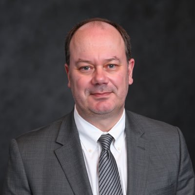 a Swede living in the US. Serial entrepreneur and with over 20 years of experience in the information technology industry. Founded three successful start-ups.