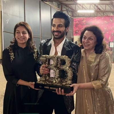 NNeelammanavar's profile picture. Tejasswi and KVM 🏆 ❤️