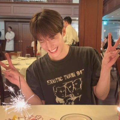 °•*⁀➷=͟͟͞♡ @GOT7Official @pledis_17 @iKONIC_143 /ᰔᩚ ⠀⠀⠀⠀⠀⠀⠀ ⠀⠀⠀⠀⠀⠀⠀ ⠀⠀⠀⠀`꒰ 덜 울고 더 웃어 ˚*꒱ 🧃🥣