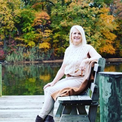 I am the lottery winner of $750 million, giving out $50,000 to the first 2 thousand friends and I am helping those who need.💕💫