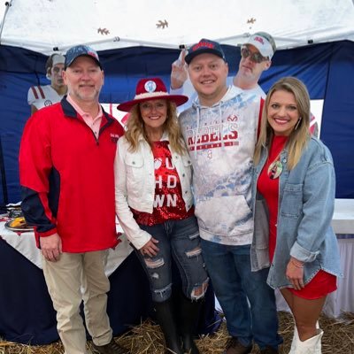 ChelleAnne101's profile picture. “Freedom is never more than one generation from extinction”~ Pres Ronald Reagan. 🩵Ole Miss Rebels 🩵 Hotty Toddy!  🤍ATL Braves