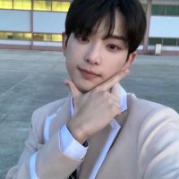 모구 (@taebrzn) 's Twitter Profile