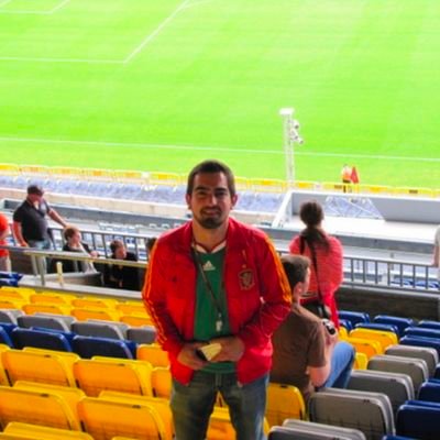 Rodrigoglmx's profile picture. Ingeniero, viajero empedernido, Charger ⚡, ADN izquierdista, bohemio de afición y con México en el corazón.