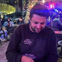 the chronically average (@m_e_mad) Twitter profile photo