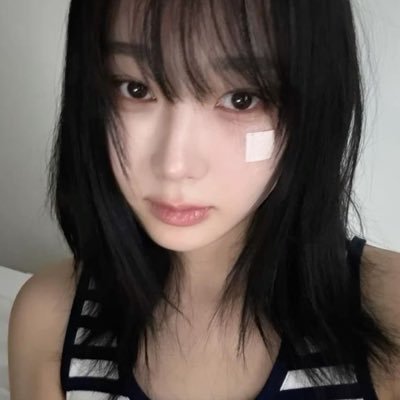 enhfavs's profile picture. 🩰🪞🎀🌷