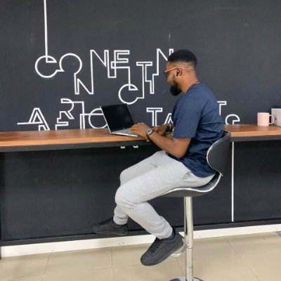 iam_kaylezy's profile picture. Software Engineer || Frontend dev || Accountant || New Generation King || BHS || Graphics Design ||Manchester UTD Association ||