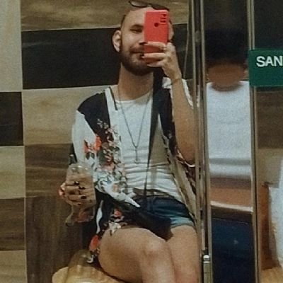 bowdownglas's profile picture. a guardiã do fogo e da paixão