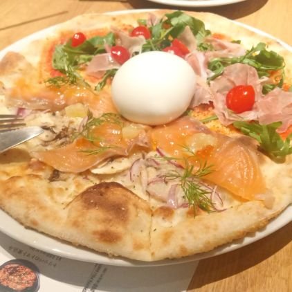 生き物と食と音楽が好きです。Vtuberとお馬さんも好きです。最近はバンドをたくさん始めたので、宣伝メインにつぶやこうかなと思っています。