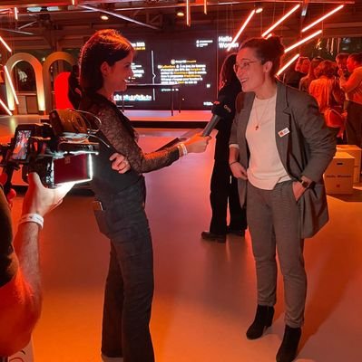 Ici on parle #télécom acculturation réseaux #tech #LifeAtOrange 🟧
Passionate about 🌍👟🧠🤝🔌📡👩🚀