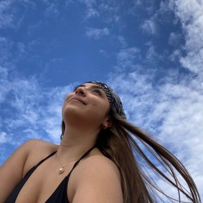 brivenegas06's profile picture. cancer baby :) y swiftie por aquello