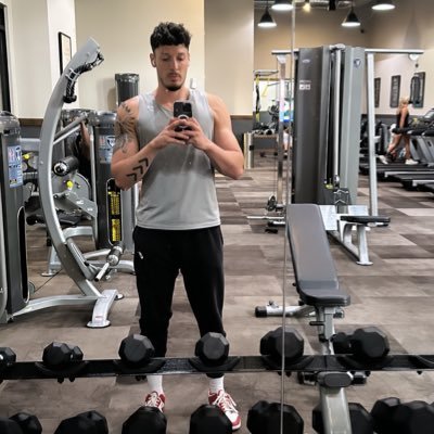 lorne_jay_'s profile picture. new account